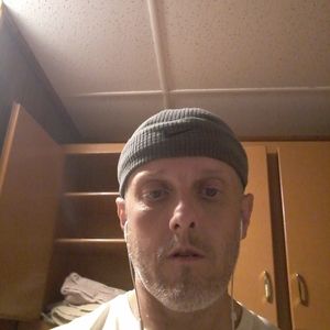 Meet your Posher, Denny